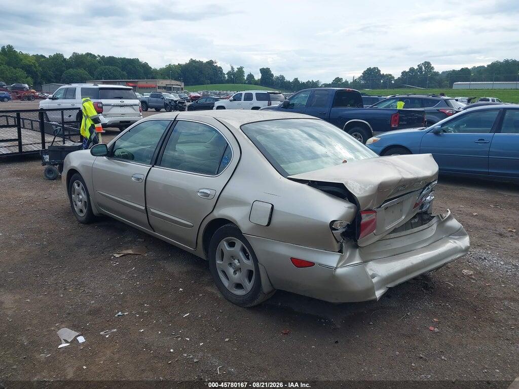 JNKCA31A2YT211485 2000 INFINITI I30 photo no. 3