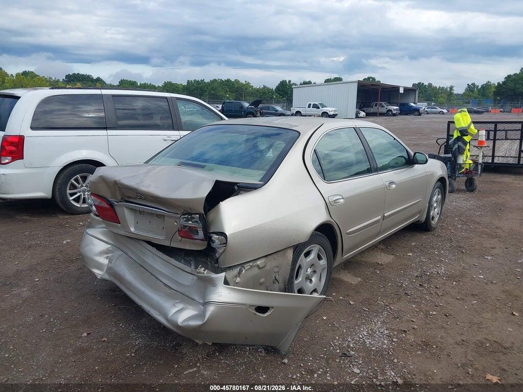 JNKCA31A2YT211485 2000 INFINITI I30 photo no. 4