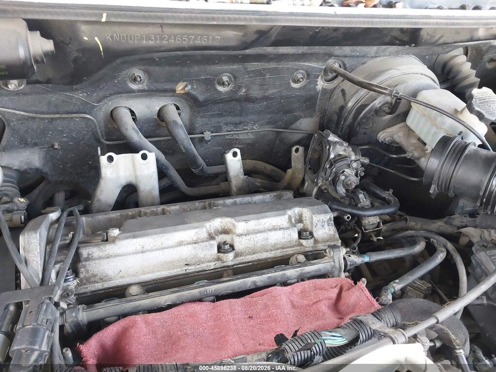 KNDUP131246574612 2004 KIA SEDONA photo no. 6