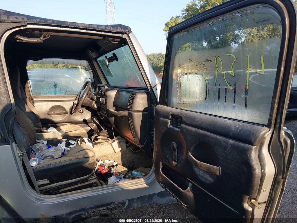 1J4FA49S9YP773677 2000 JEEP WRANGLER photo no. 5