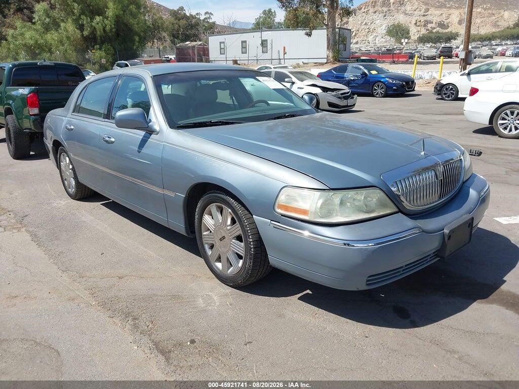 2004 LINCOLN TOWN CAR 1LNHM83W04Y644946