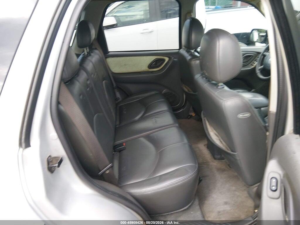 4F2CZ96124KM22482 2004 MAZDA TRIBUTE photo no. 8