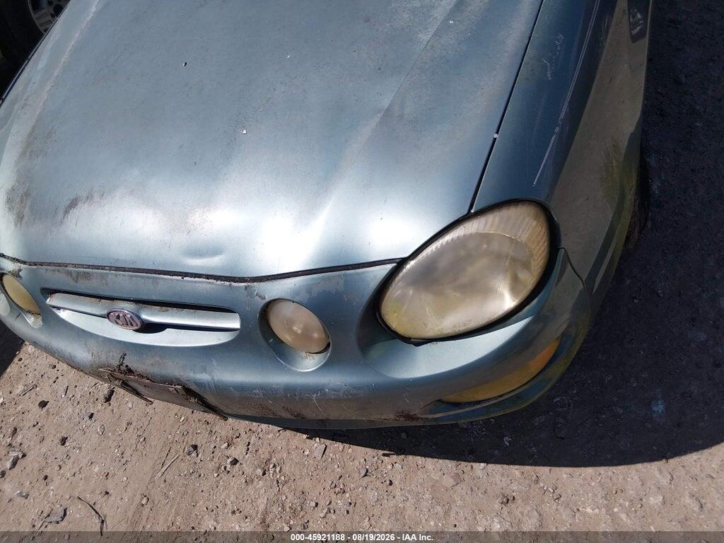 KNAFB1612Y5208600 2000 KIA SPECTRA photo no. 10