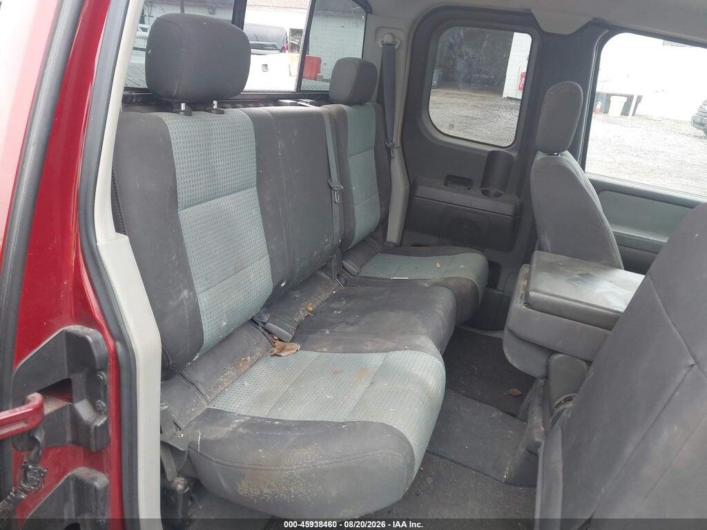 1N6AA06B24N588807 2004 NISSAN TITAN photo no. 8