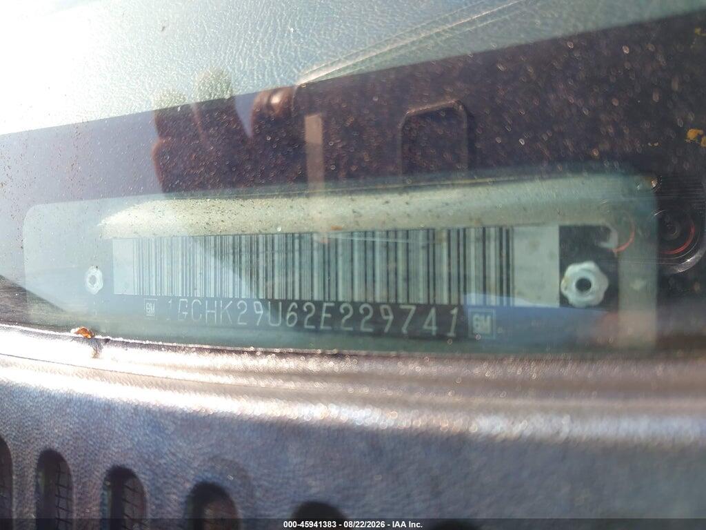 1GCHK29U62E229741 2002 CHEVROLET SILVERADO 2500HD photo no. 9