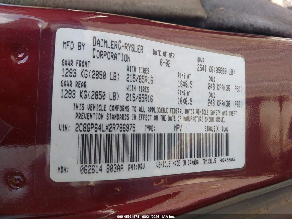 2C8GP64LX2R796975 2002 CHRYSLER TOWN & COUNTRY photo no. 9