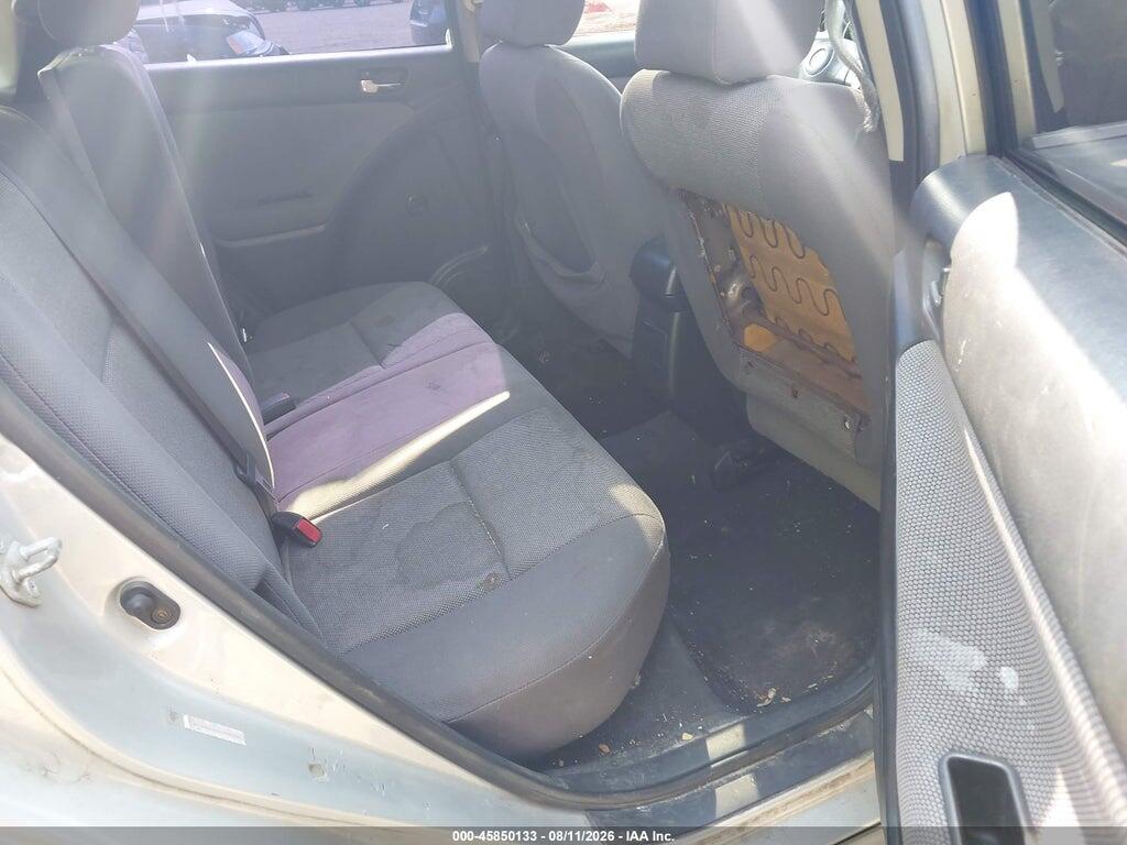 2T1KR32EX4C308684 2004 TOYOTA MATRIX photo no. 8