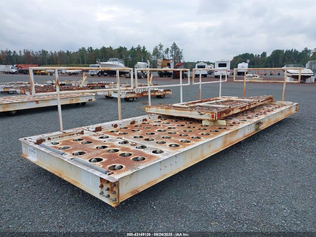 0000000CR15104083 2001 EQUIPMENT STEEL GSE 9333 photo no. 4