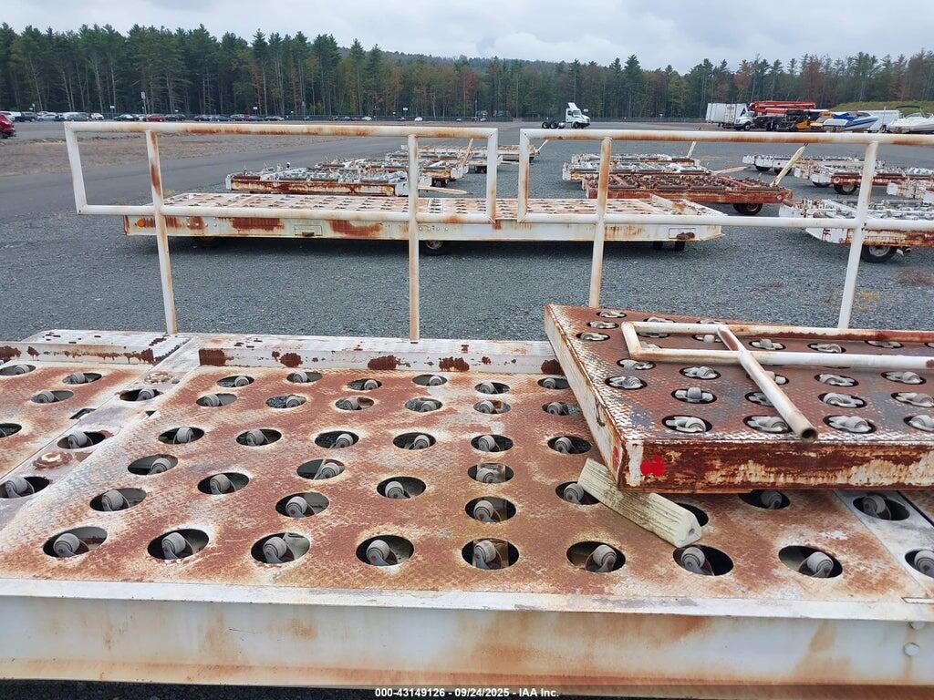 0000000CR15104083 2001 EQUIPMENT STEEL GSE 9333 photo no. 8
