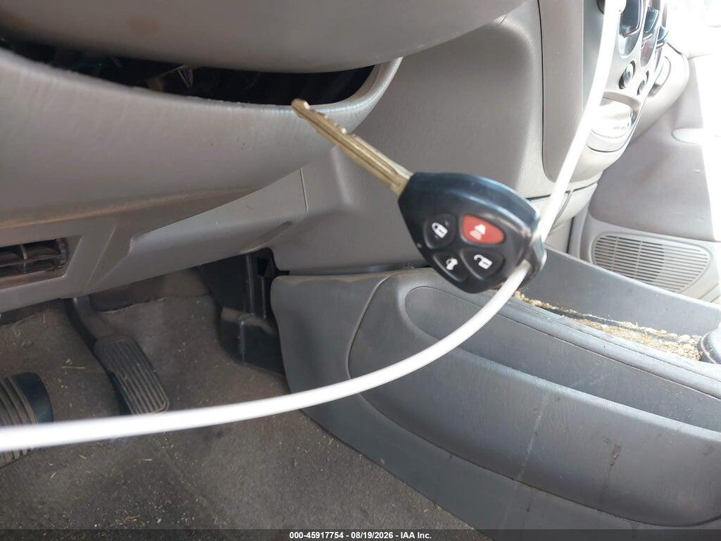 5TBRT38114S456288 2004 TOYOTA TUNDRA photo no. 11