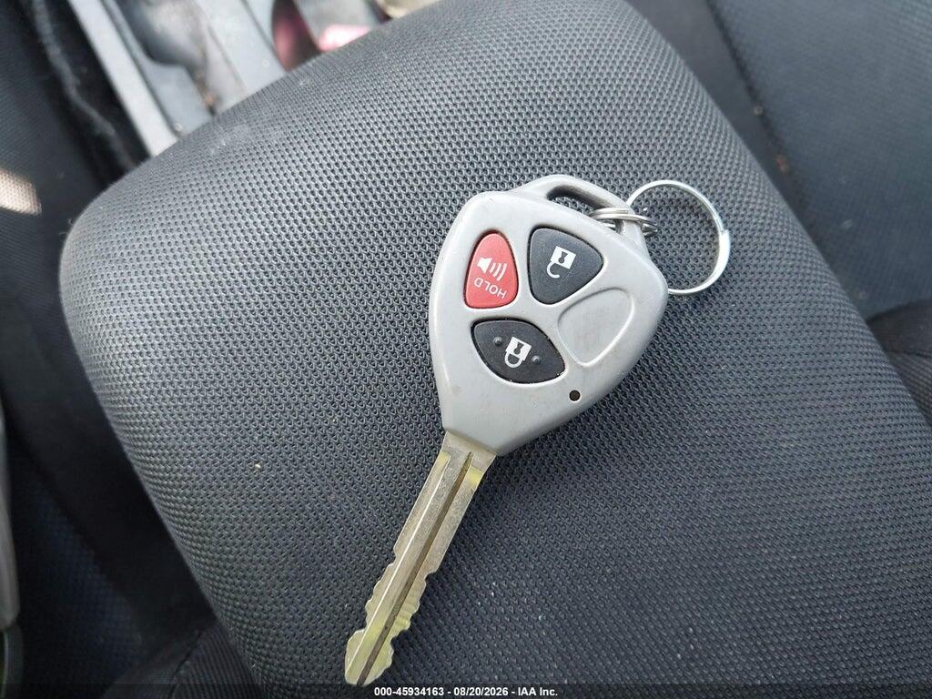 JTKDE177060114478 2006 SCION TC photo no. 11