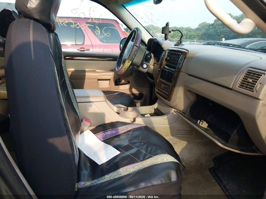 1FMDU74E22ZB13530 2002 FORD EXPLORER photo no. 5