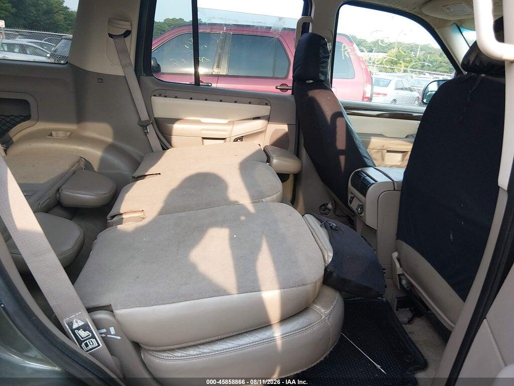 1FMDU74E22ZB13530 2002 FORD EXPLORER photo no. 8