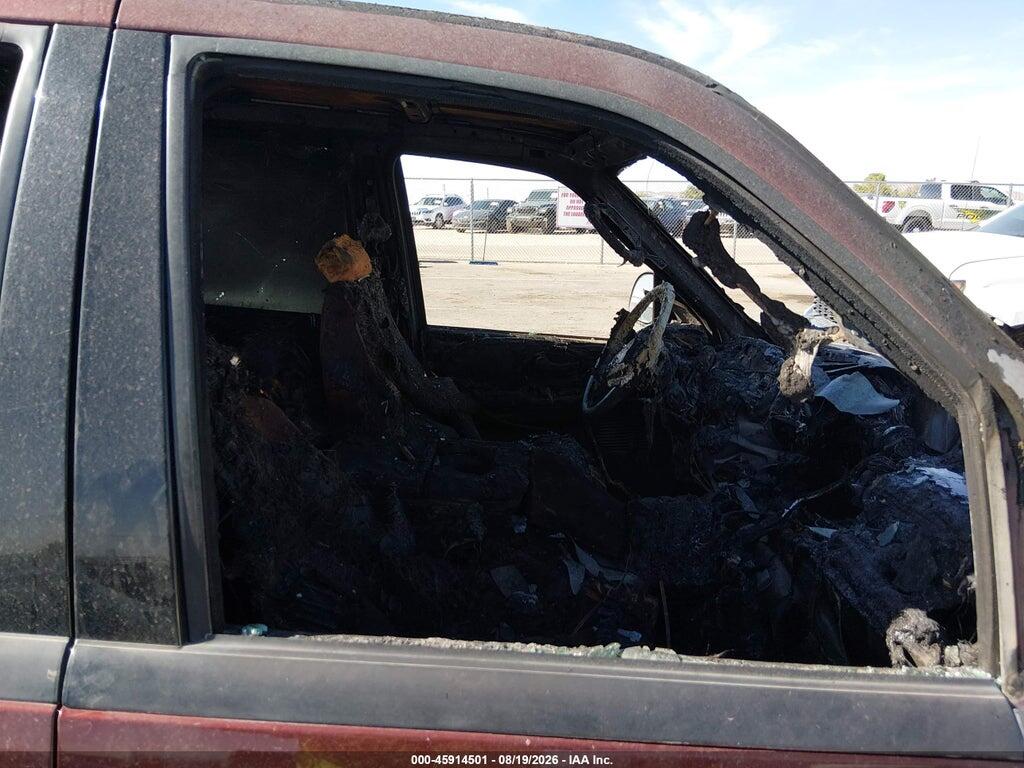 1FTRW08LX2KD61215 2002 FORD F-150 photo no. 5