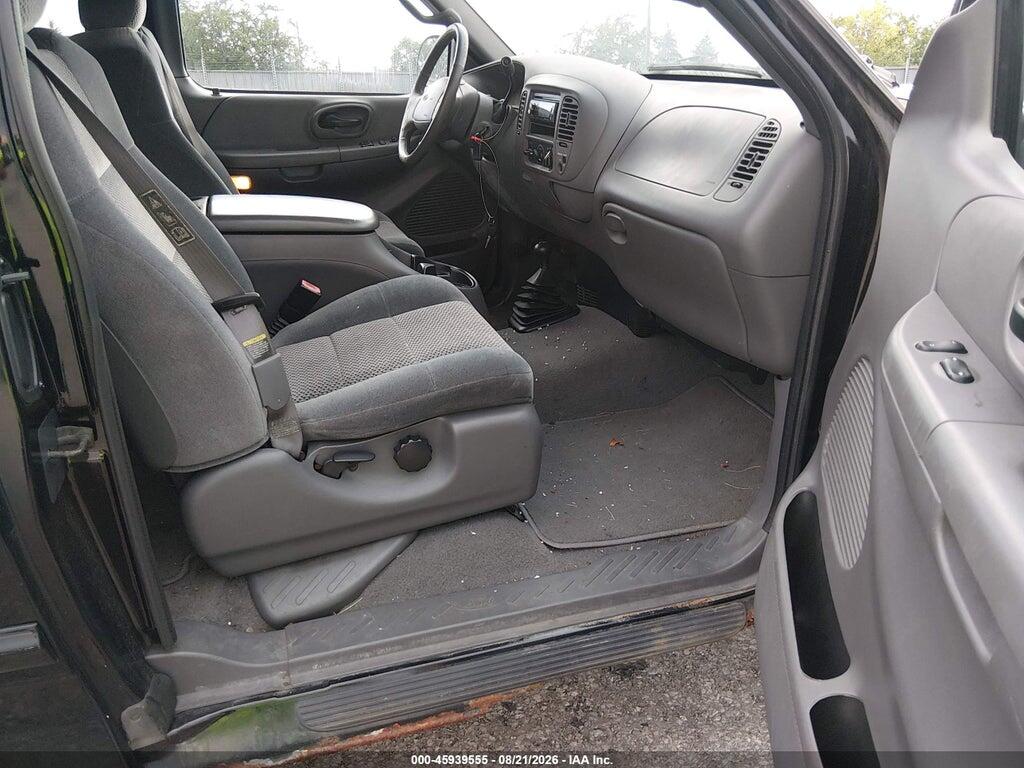 1FTRX18L62NA18094 2002 FORD F150 photo no. 5