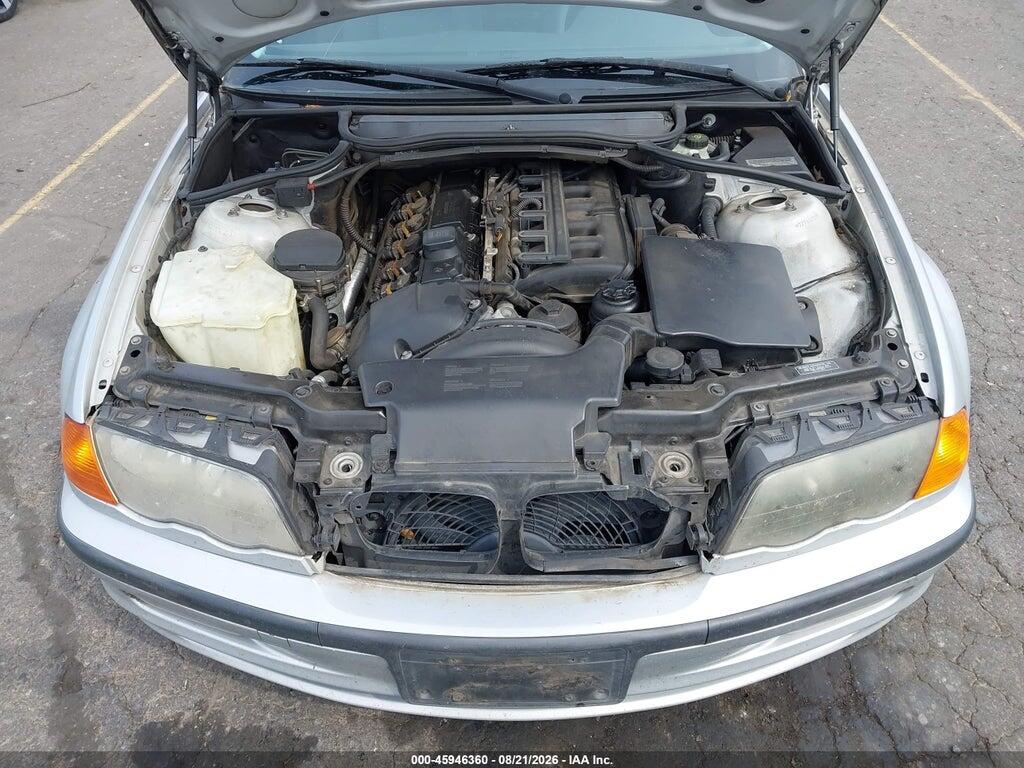 WBAAW33411ET40438 2001 BMW 325I photo no. 10
