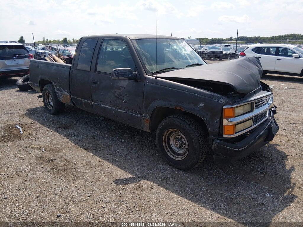 1997 CHEVROLET C1500 2GCEC19R8V1161518