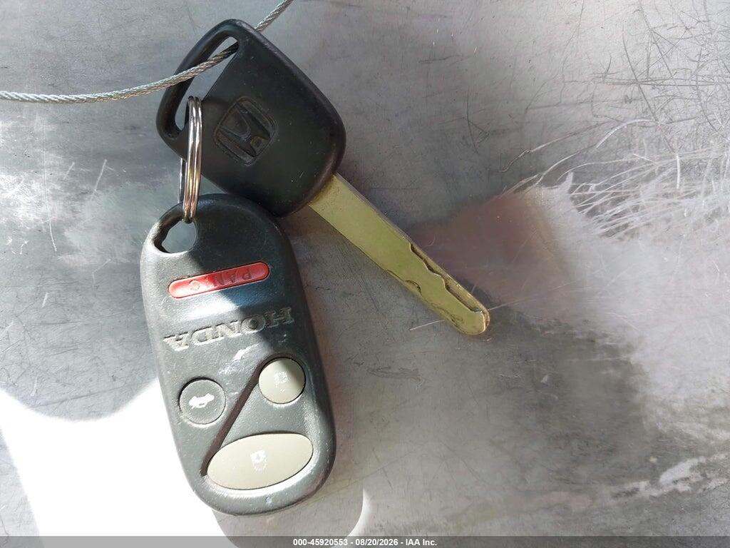 JHLRD78462C045802 2002 HONDA CR-V photo no. 11
