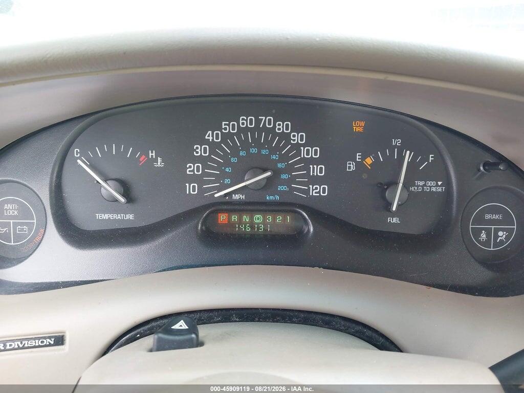 2G4WS52J311117998 2001 BUICK CENTURY photo no. 7