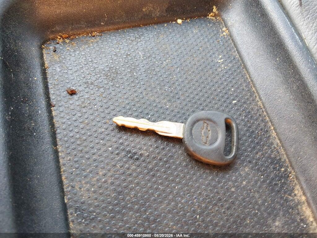 2GCEK19T311367161 2001 CHEVROLET SILVERADO 1500 photo no. 11
