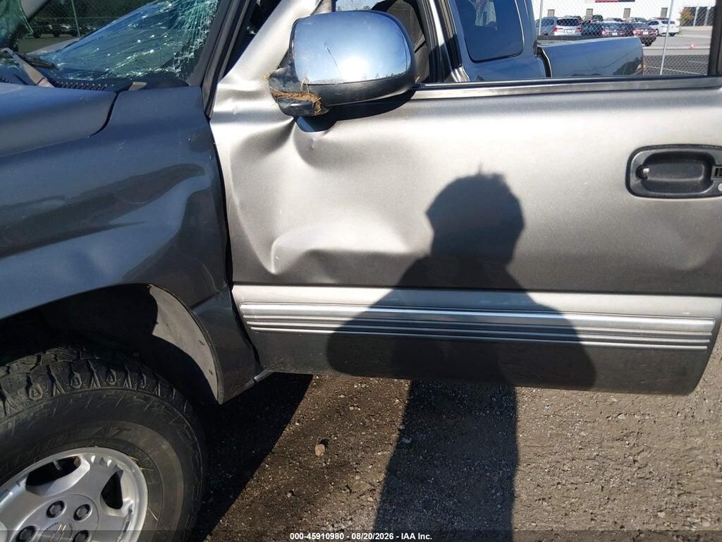 2GCEK19T311367161 2001 CHEVROLET SILVERADO 1500 photo no. 6