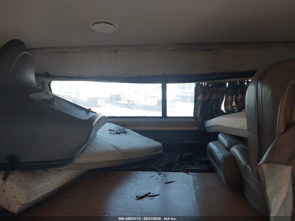 1FDLE40S5VHB57891 1997 FORD ECONOLINE photo no. 6