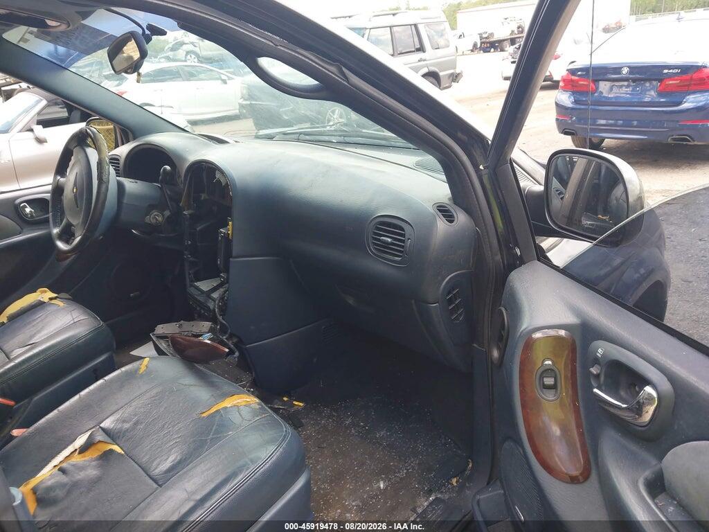 2C8GP64L61R240449 2001 CHRYSLER TOWN & COUNTRY photo no. 5