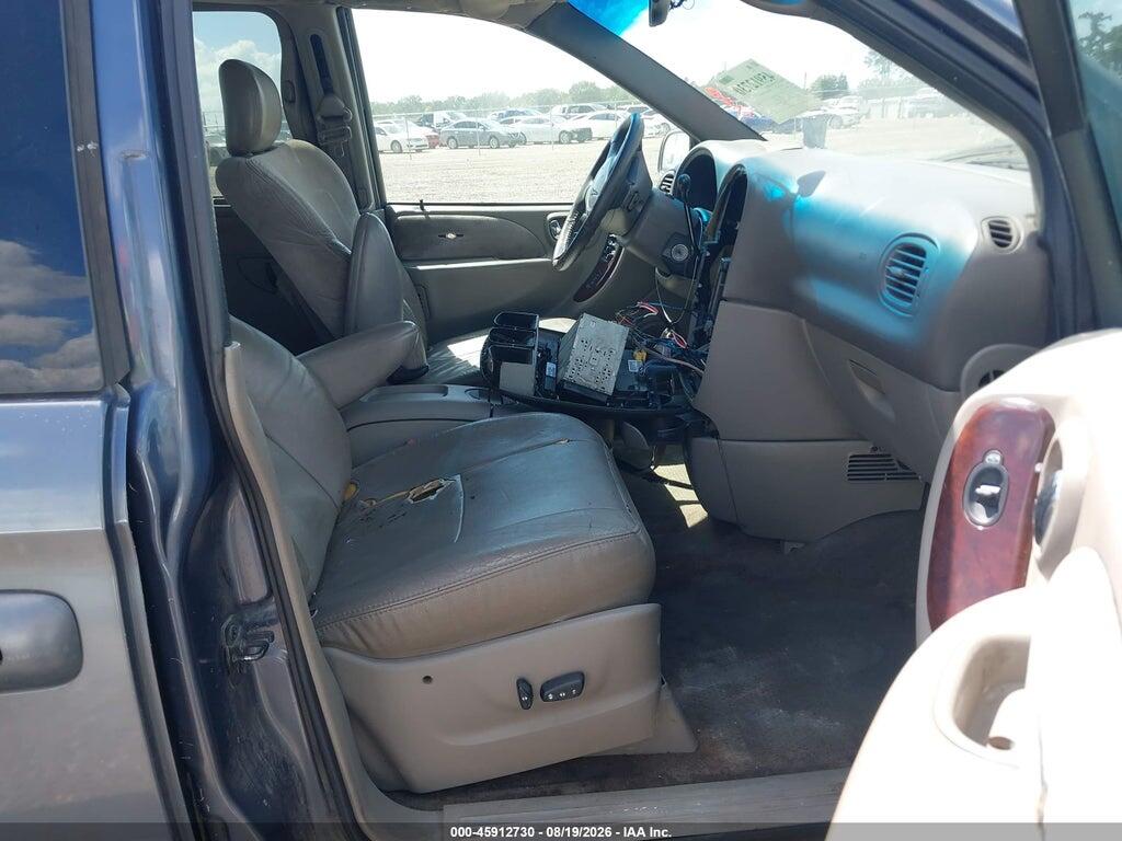 2C8GP64L21R341973 2001 CHRYSLER TOWN & COUNTRY photo no. 5