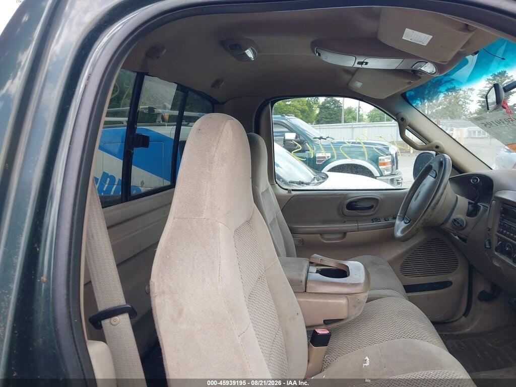 3FTRF18W01MA53364 2001 FORD F150 photo no. 8