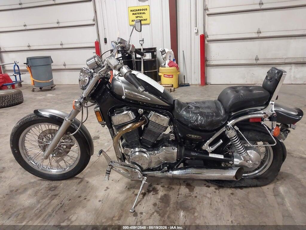 JS1VX51L022100026 2002 SUZUKI VS1400 photo no. 12