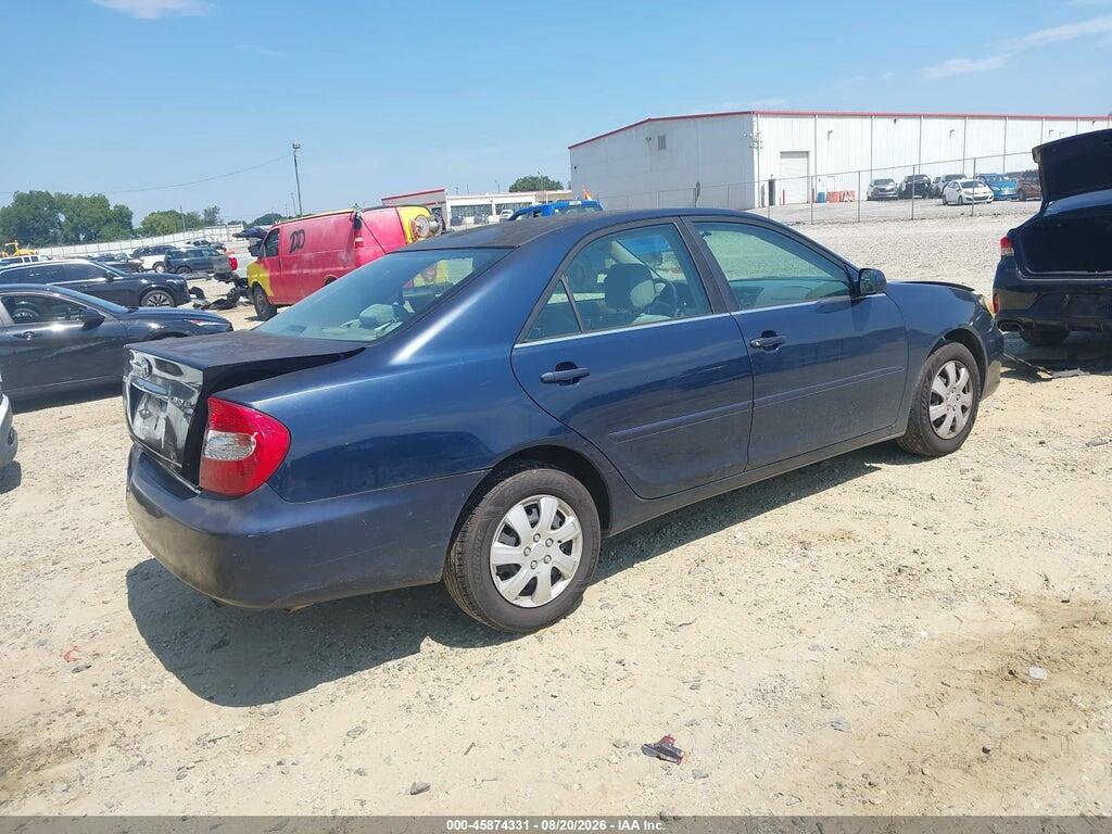 4T1BE32KX2U620338 2002 TOYOTA CAMRY photo no. 4
