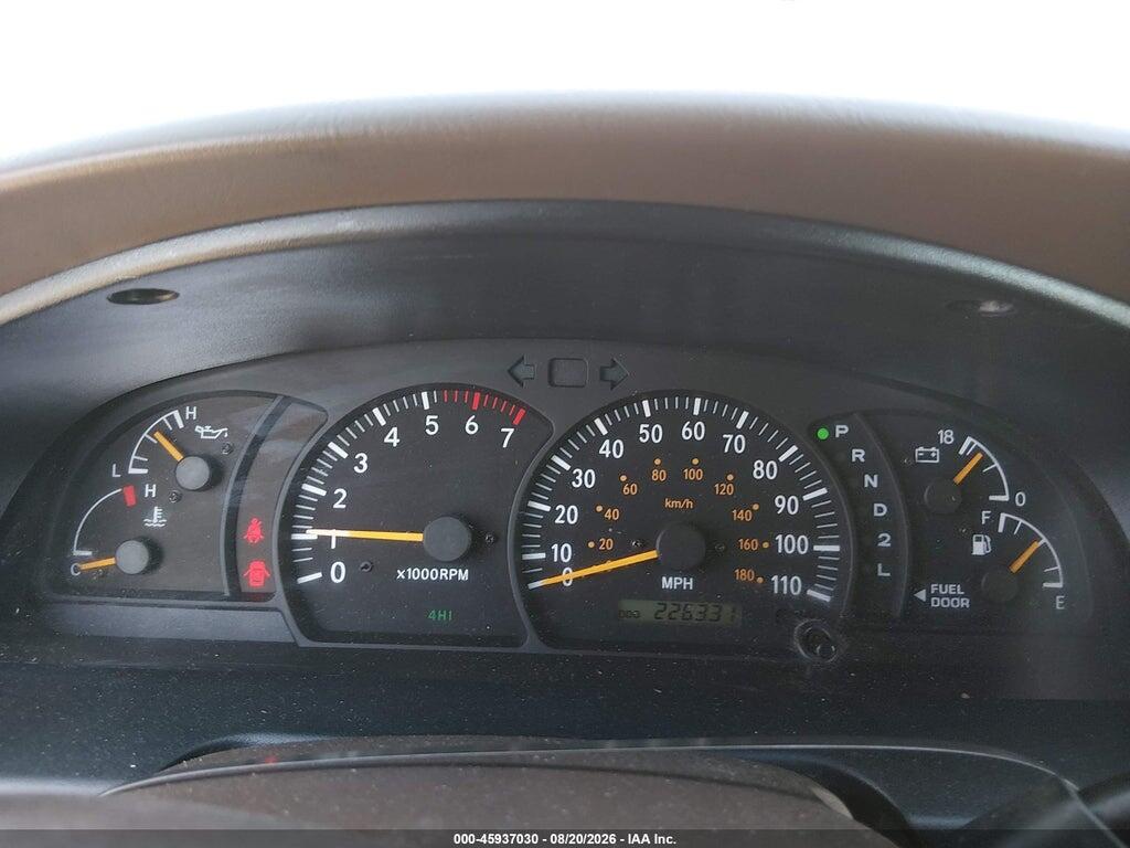 5TBBT44152S244021 2002 TOYOTA TUNDRA photo no. 7