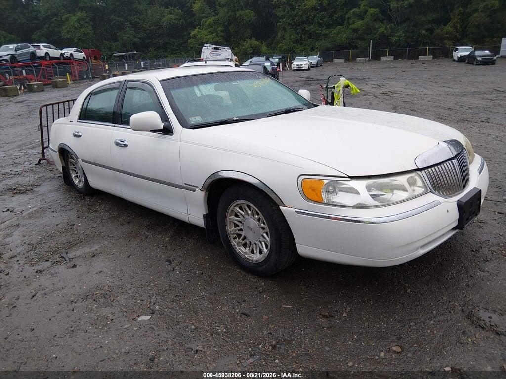 2001 LINCOLN TOWN CAR 1LNHM82W41Y644090