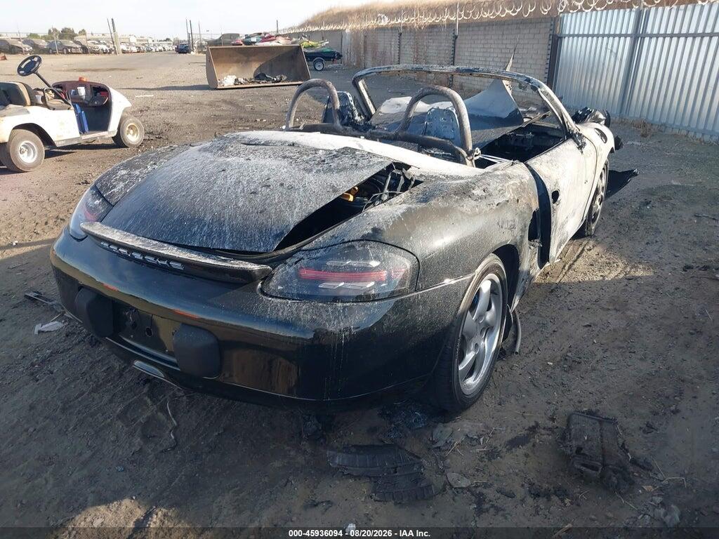 WP0CA29831U620818 2001 PORSCHE BOXSTER photo no. 4