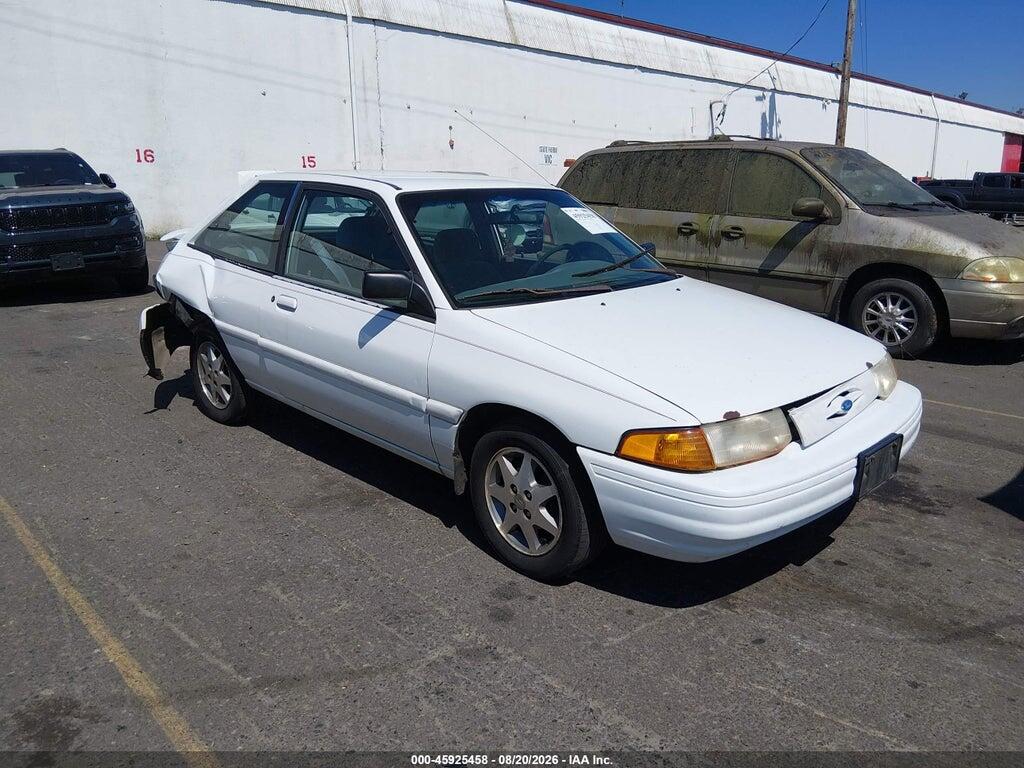 1996 FORD ESCORT 3FASP11J6TR153395