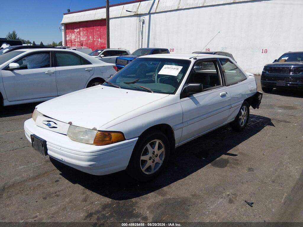 3FASP11J6TR153395 1996 FORD ESCORT photo no. 2