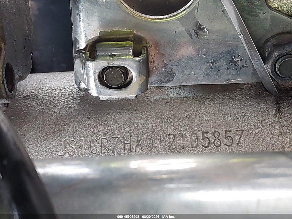 JS1GR7HA012105857 2001 SUZUKI GSX-R750 photo no. 10