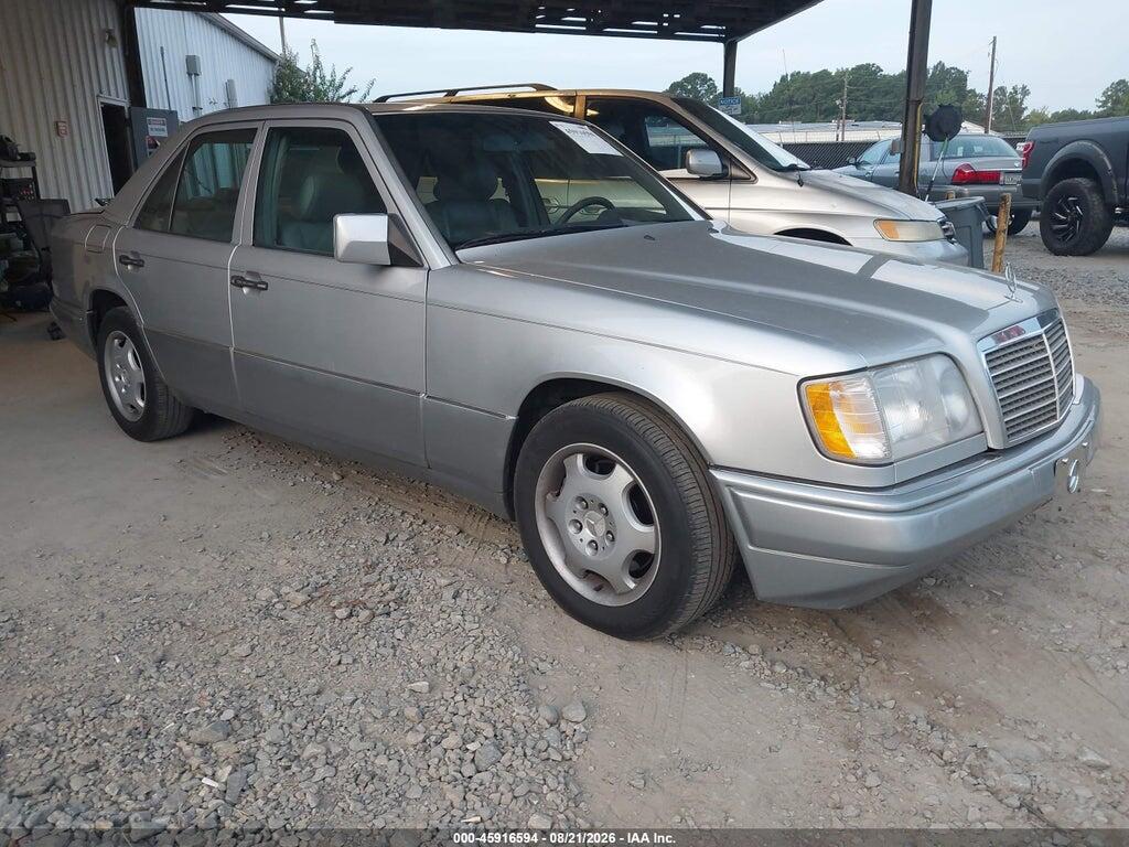 1995 MERCEDES-BENZ E WDBEA32E7SC256911
