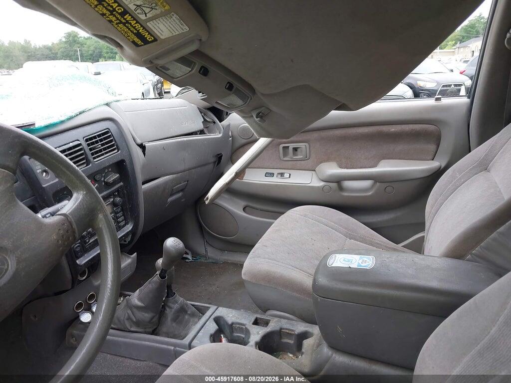 5TEWN72N71Z731524 2001 TOYOTA TACOMA photo no. 5