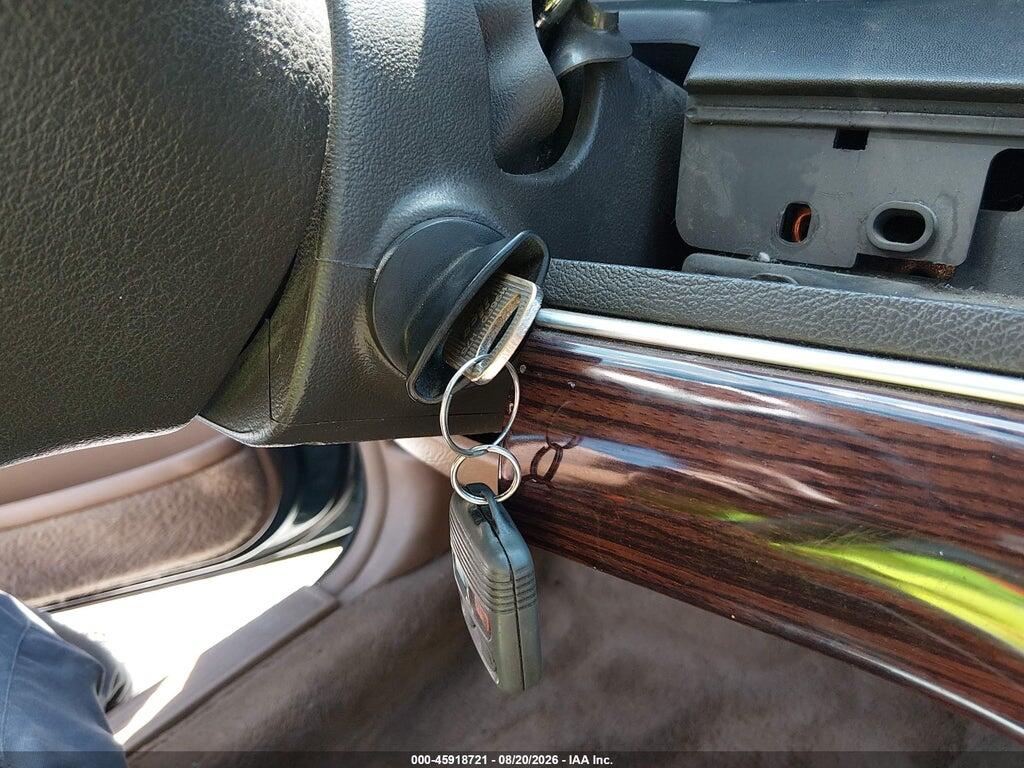 2MELM75W5TX666900 1996 MERCURY GRAND MARQUIS photo no. 11