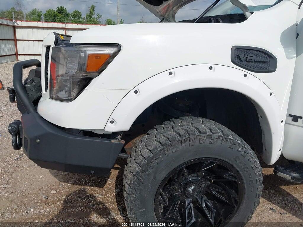 1N6AA1F35JN525775 2018 NISSAN TITAN XD photo no. 6