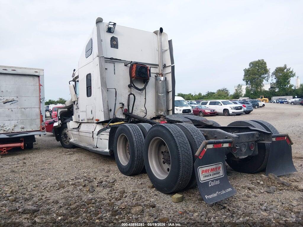 1FUYSSEB9WP971235 1998 FREIGHTLINER CONVENTIONAL photo no. 3