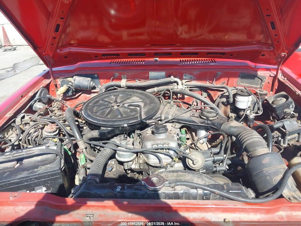 JT4RN48D3C0027754 1982 TOYOTA PICKUP photo no. 10
