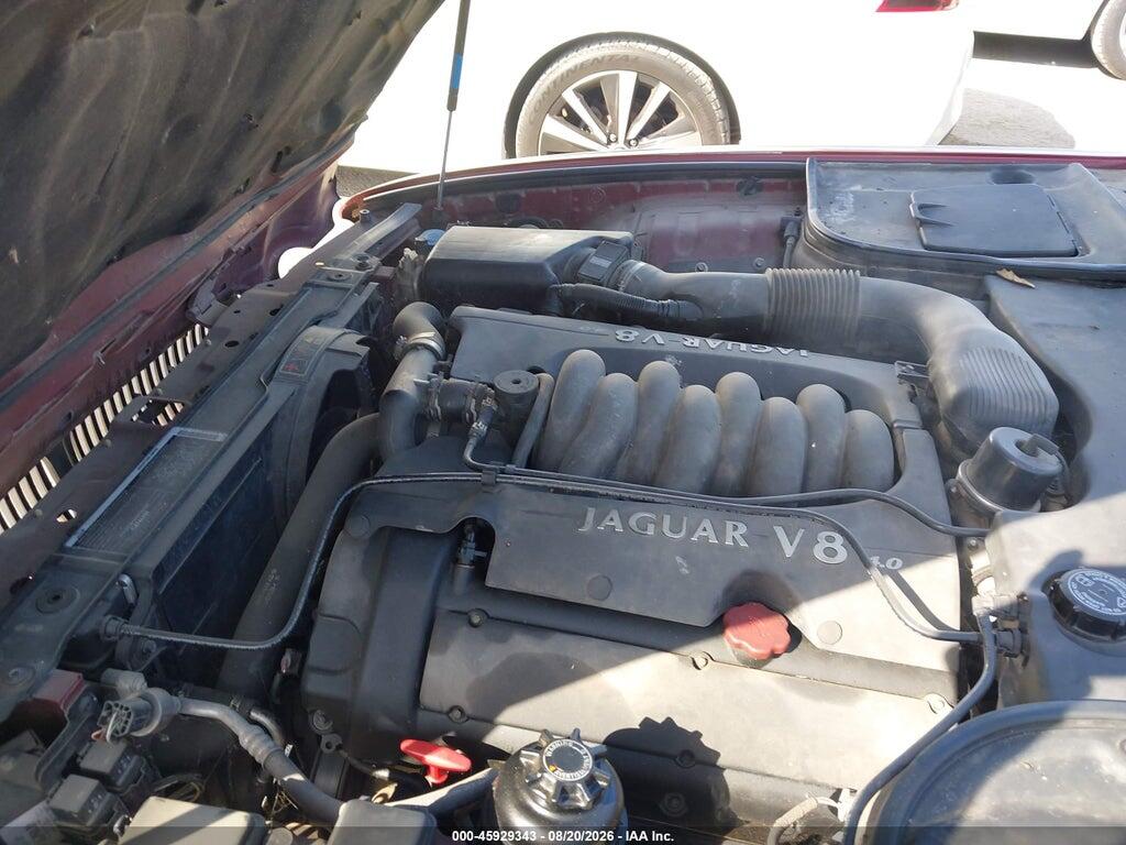 SAJHX1244WC820580 1998 JAGUAR XJ8 photo no. 10