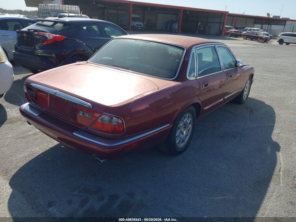 SAJHX1244WC820580 1998 JAGUAR XJ8 photo no. 4