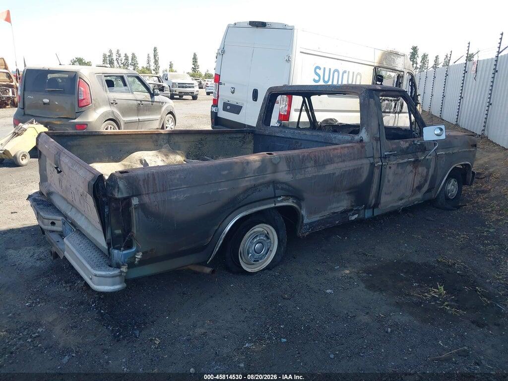 1FTDF15E5BRA39370 1981 FORD F150 photo no. 4