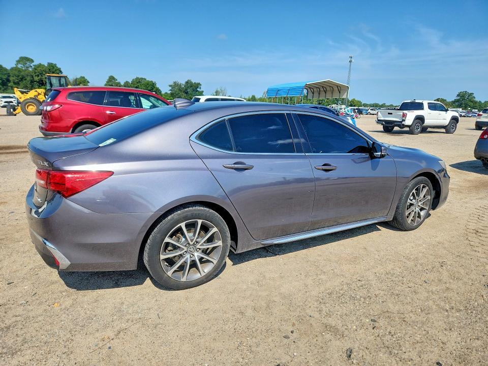 19UUB3F52JA002684 2018 ACURA TLX photo no. 3