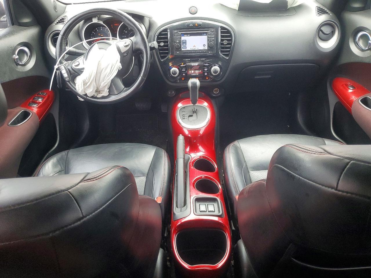 2012 NISSAN JUKE S — Фото 8 из 12