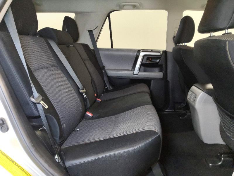 2012 TOYOTA 4RUNNER SR5 — Фото 11 из 14