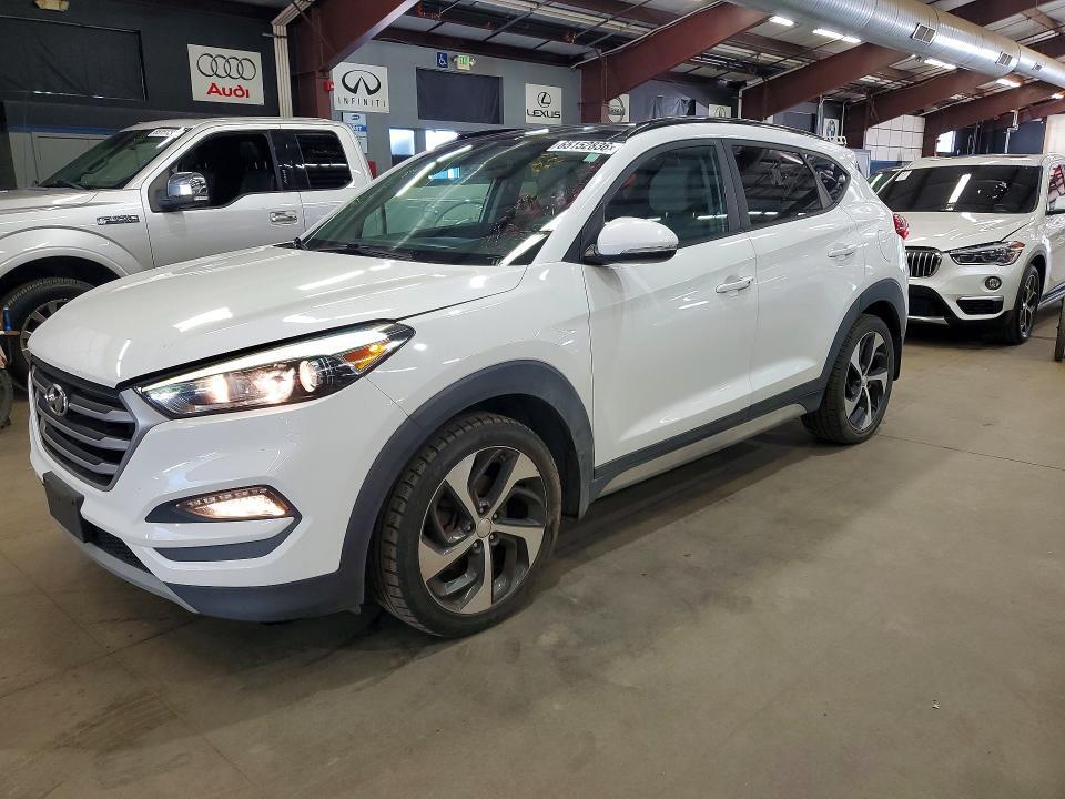 KM8J3CA23JU631571 2018 HYUNDAI TUCSON photo no. 1
